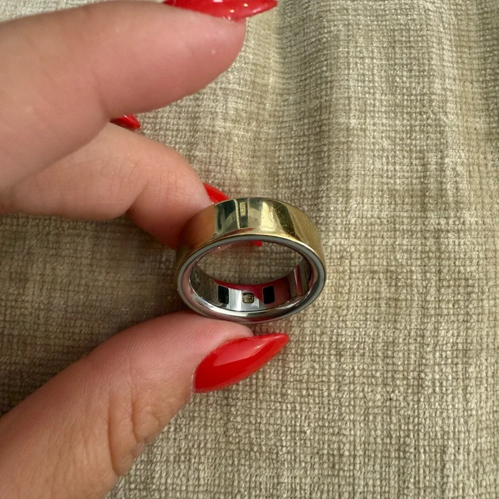 Gold Oura Ring 4 (size 9)